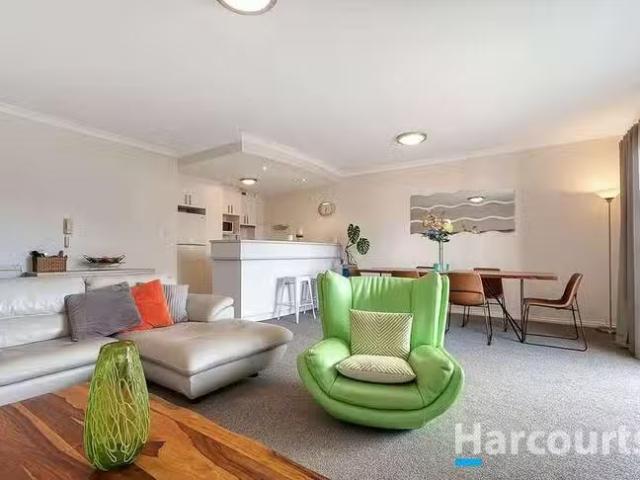 Nice 35/165 Grand Boulevard, Joondalup, WA 6027