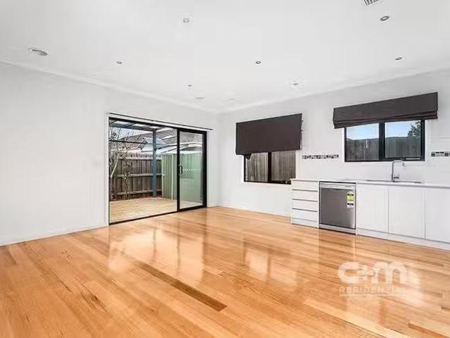 Cheap 3/55 Station Road, Oak Park, VIC 3046