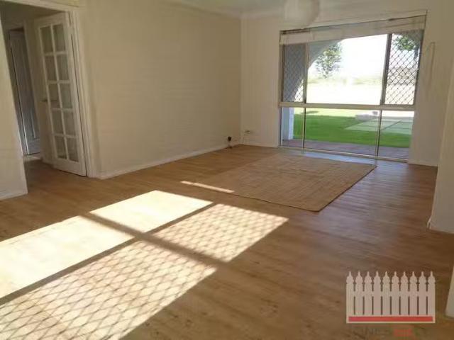 Rental! 35 Two Rocks Road, Two Rocks, WA 6037