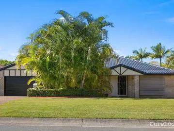 Just in! 35 Chermside Street, WELLINGTON POINT, QLD 4160 Hou.