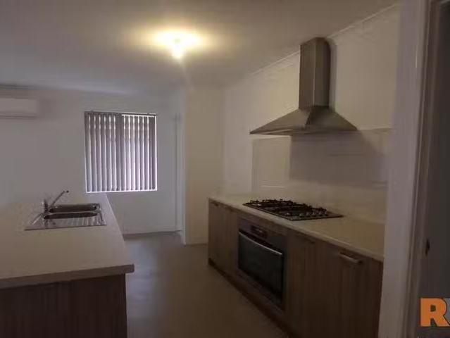 Rental! 36 Janselling Avenue, Ellenbrook, WA 6069