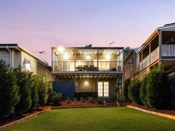 Nice 36 Ninth Avenue, COORPAROO, QLD 4151 House for Rent