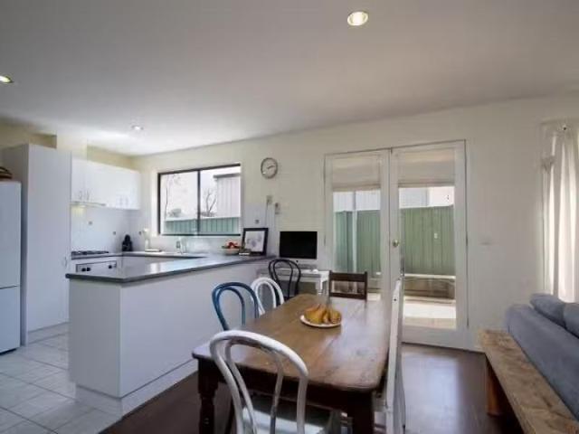 Deal! 36 Norelle Crescent, Golden Square House for rent Liste.