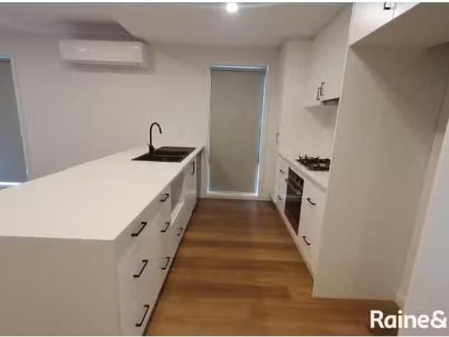 Cheap 3/79 Albatross Road, WEST NOWRA House for rent Listed b.