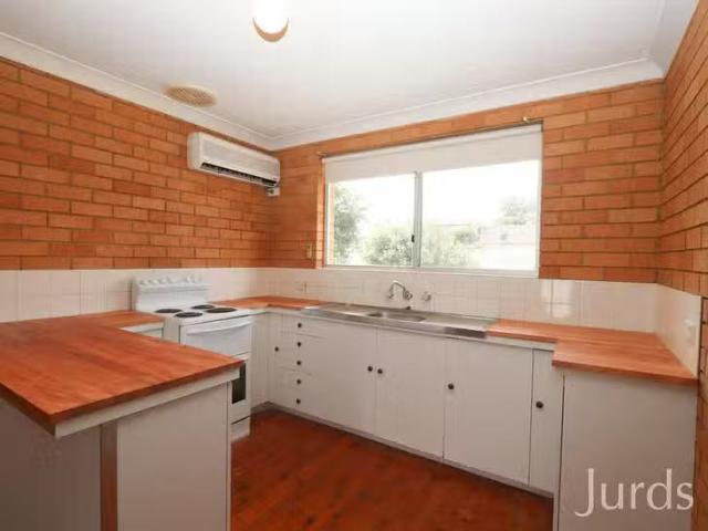 Rental! 3/8 Clare Street, Cessnock, NSW 2325