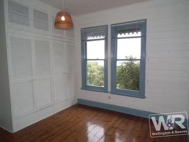 Unique 38 Cliff Street, Albany, WA 6330