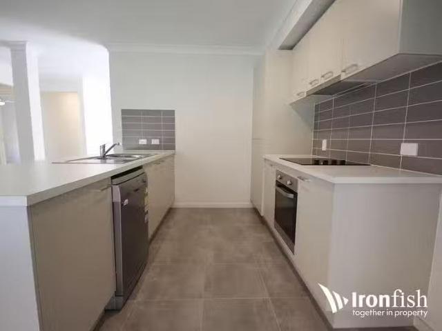 For Rent! 38 Eagleton Crescent, Leichhardt, QLD 4305
