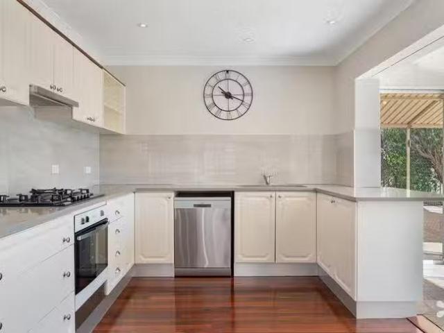 Cheap 38 Fleetwood Road, Lynwood, WA 6147