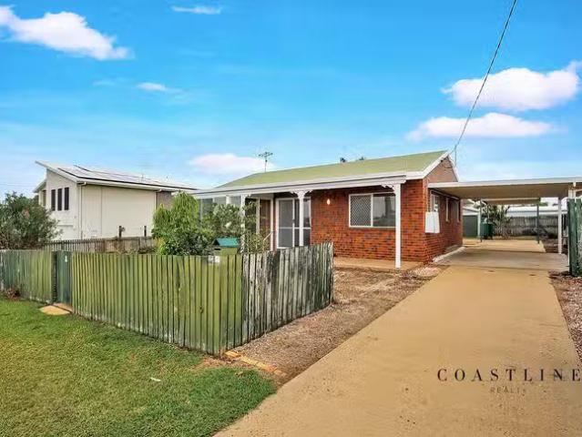 Cheap 38 Moore Street, Elliott Heads, QLD 4670