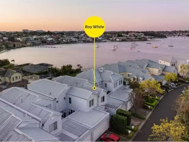 Deal! 38 Rosemeadow Drive, CABARITA Townhouse for rent Listed.