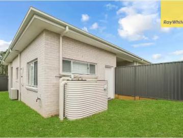 Charming 39a Goodison Parade, MARSDEN PARK House for rent Lis.