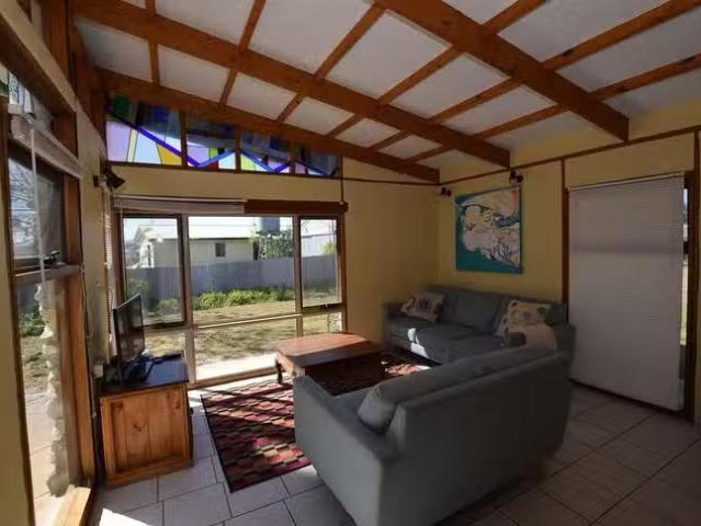Cozy 3 Old Schoolhouse Street, American River, SA 5221