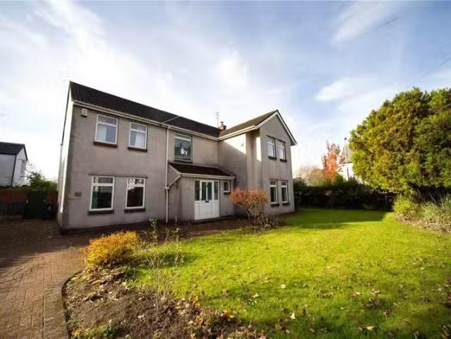 Deal! 3 BA 5 bedroom detached house for rent in Heol Y Felin.