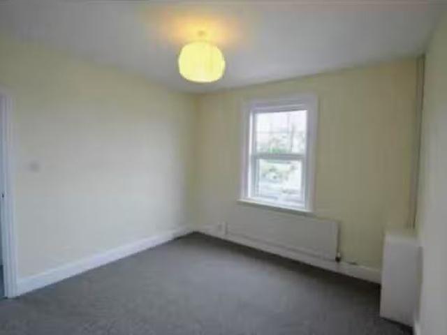 Nice 3 bedroom flat for rent in Parkstone, Poole, Dorset, BH14