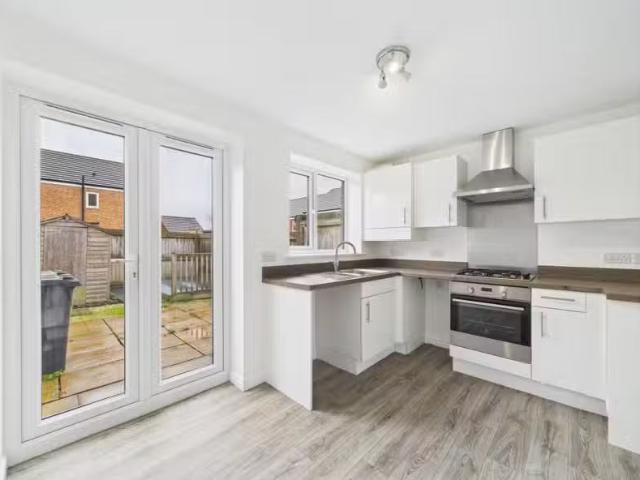 Cozy 3 bedroom town house for rent in Glaramara Drive, Carlisl.