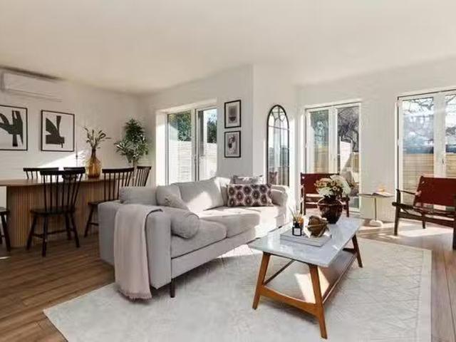 Cheap 3 BR Forty Lane