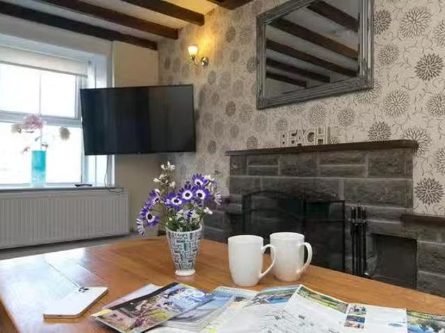 Rental! 3 BR Frondeg