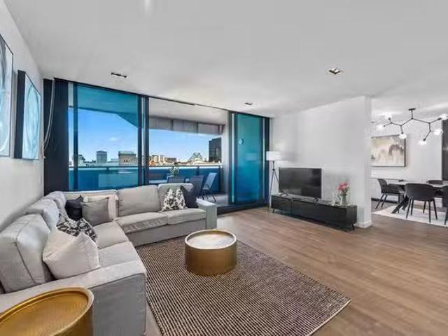 Cheap 3 BR Saint Pauls Terrace