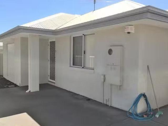 New 3 BR UNIT 3/84 Henry Street, East Cannington, WA 6107