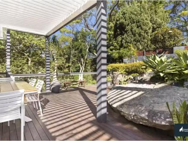 Charming 3 BR 140 Upper Clontarf Street North, BALGOWLAH House.