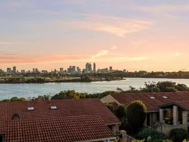 Just in! 3 BR 14/23 Kirkham Hill Terrace, Maylands, WA 6051
