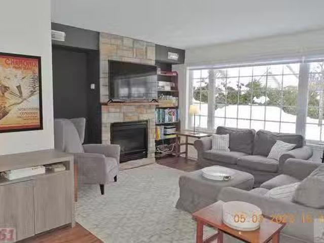 Rental! 3 BR 14 Mtée Victor Nymark, Saint Sauveur, QC, J0R 1R3.