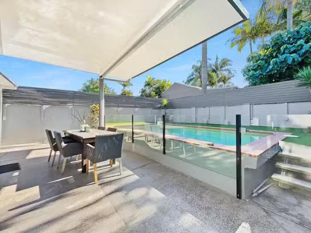 Nice 3 BR 14 Gardak Street, Maroochydore, QLD 4558