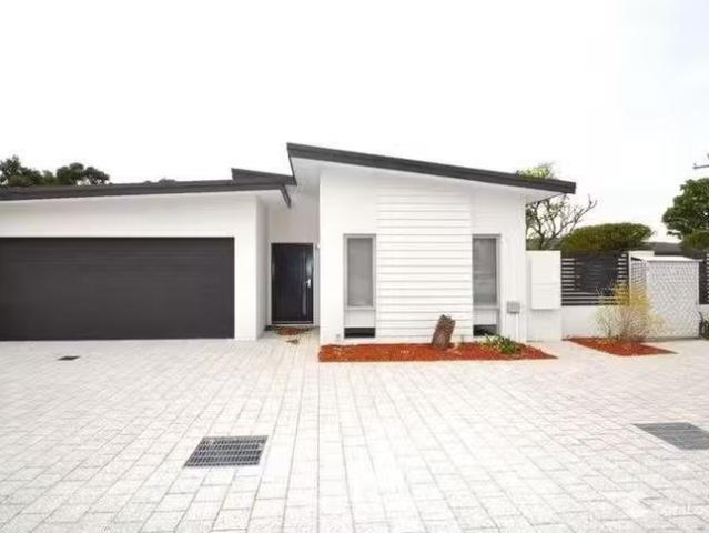 Unique 3 BR 1/53 Banyard Avenue, Kelmscott, WA 6111