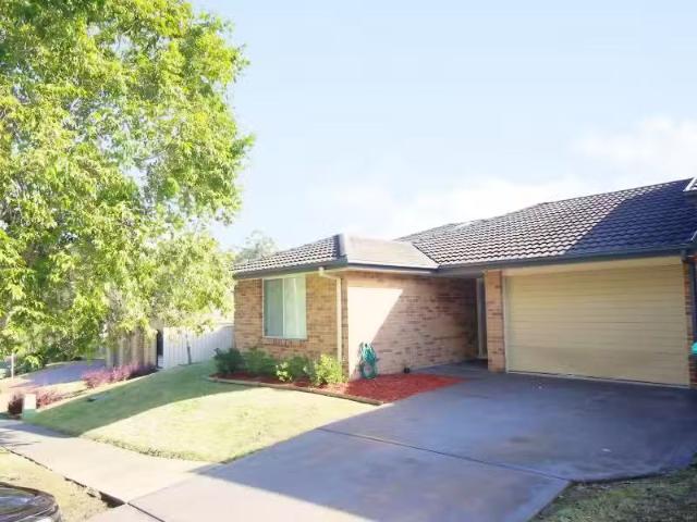 New 3 BR 1/59 Churnwood Drive, Fletcher Townhouse for rent Li.