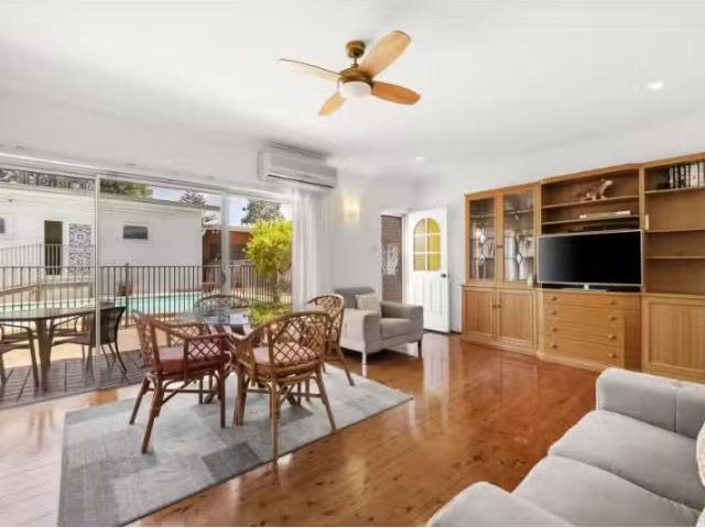 New 3 BR 16 Pacific Street, Caringbah South House for rent Li.