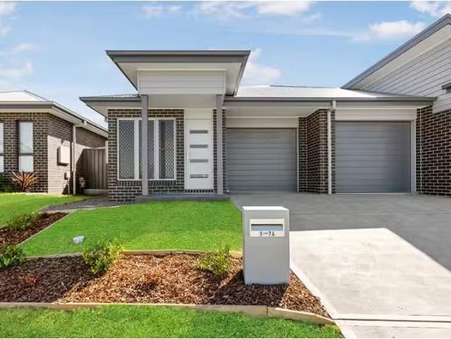 Cheap 3 BR 1/74 Breakwell Avenue, Cameron Park Townhouse for r.
