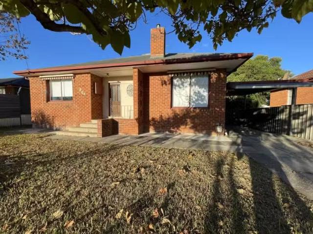 New 3 BR 1004 Mate Street, NORTH ALBURY House for rent Listed.