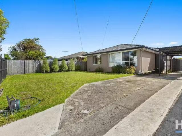 New 3 BR 104 Tamarisk Drive, FRANKSTON NORTH, VIC 3200 House.