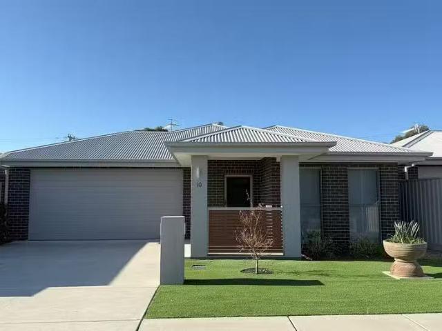 New 3 BR 10/65 Forster Street, Bungendore, NSW 2621
