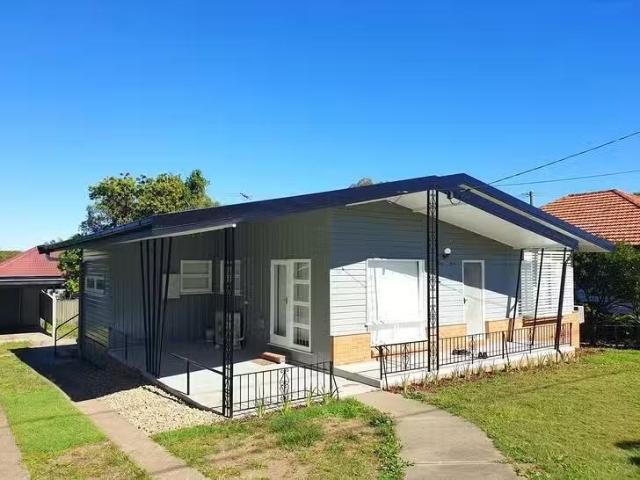 Charming 3 BR 106 Rode Road, Wavell Heights, QLD 4012
