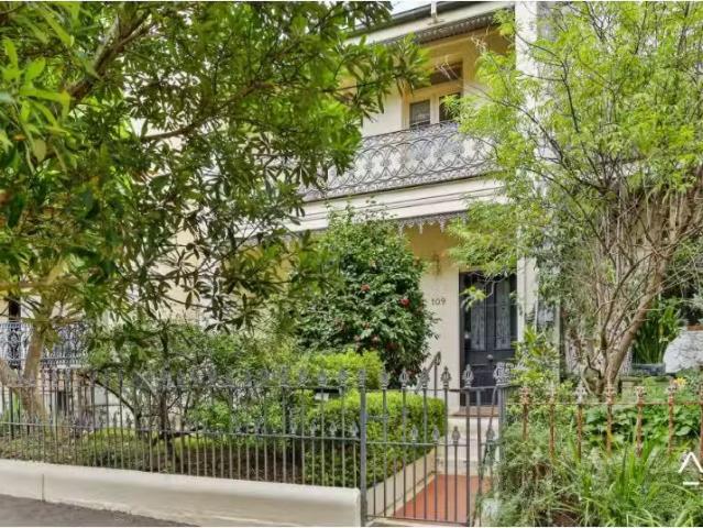 Deal! 3 BR 109 Hargrave Street, Paddington House for rent Lis.