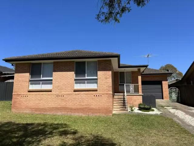 Cheap 3 BR 11 Kurmond Street, JAMISONTOWN House for rent List.