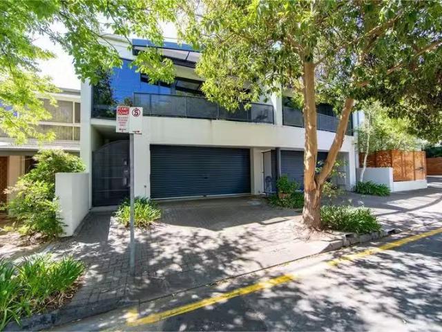 Charming 3 BR 11D Edsall Street, NORWOOD, SA 5067 House for.