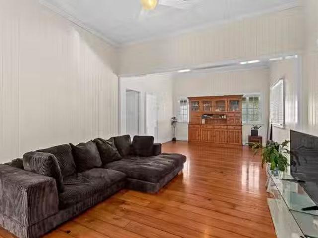 Rental! 3 BR 123 Agnew Street, NORMAN PARK, QLD 4170 House f.