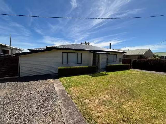 Deal! 3 BR 123 George St, SCOTTSDALE, TAS 7260 House for Rent