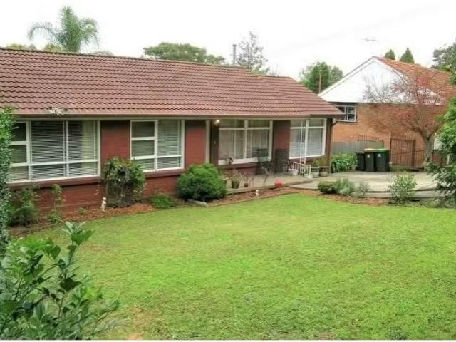 Just in! 3 BR 12 Martha Avenue, Northmead House for rent List.
