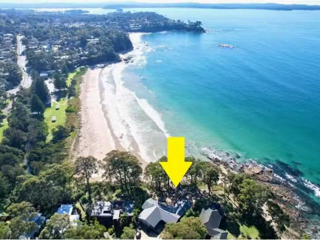 Deal! 3 BR 12 Billabong Place, SURF BEACH Townhouse for rent.