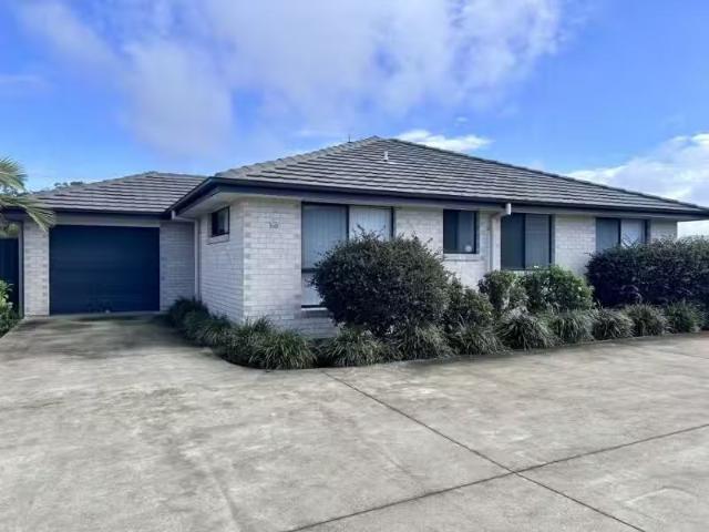 New 3 BR 13/33 Sullivans Road, MOONEE BEACH Apartment for rent.