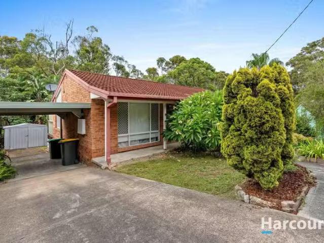 For Rent! 3 BR 13 Bulwara Place, Bolton Point, NSW 2283 Hous.