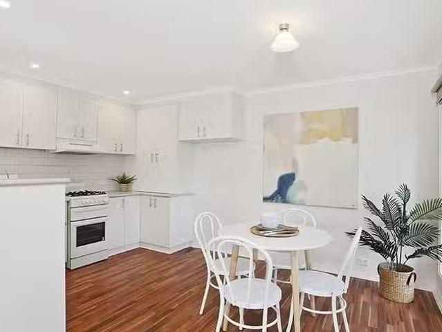 New 3 BR 13 Dargai Road, Belmont, VIC 3216