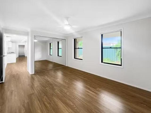 For Rent! 3 BR 13B Warrego Cct, Kaleen House for rent Listed.
