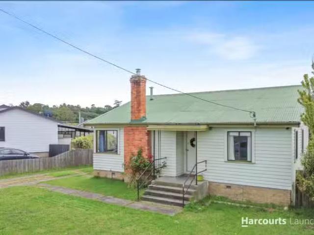 For Rent! 3 BR 1 Sturt Crescent, MAYFIELD, TAS 7248 House fo.