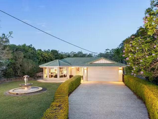 New 3 BR 1 Wairuna Court, Pine Mountain, QLD 4306
