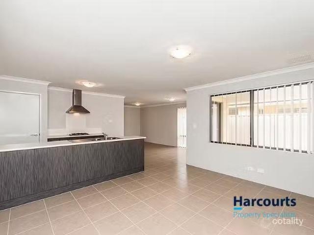 New 3 BR 24 Vignerons Loop, HOCKING, WA 6065 House for Rent