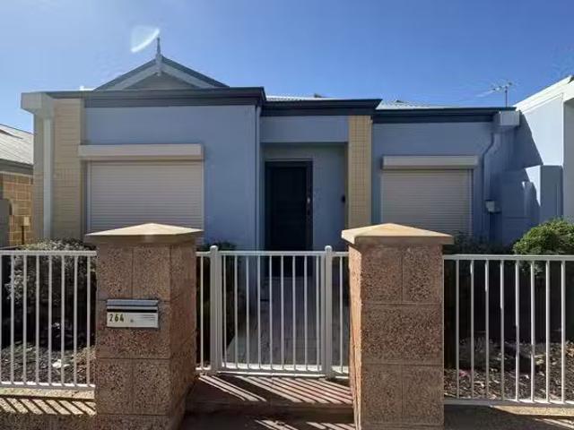 Unique 3 BR 264 Grandis Boulevard, BANKSIA GROVE, WA 6031 Ho.